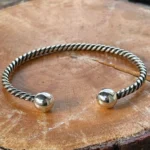 Hammered Cuff Bracelet , Twisted Silver Cuff Bangle , Vintage Hammered Cuff Bracelet ,